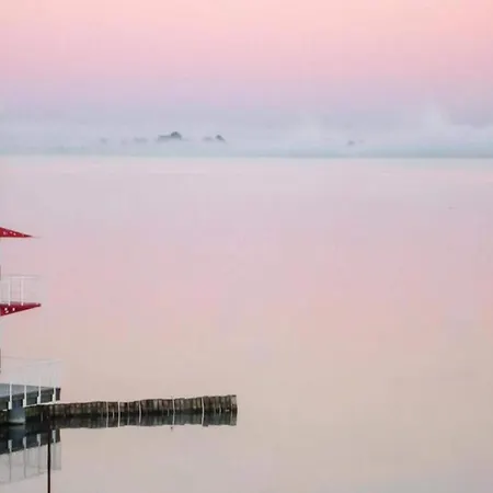 Lägenhet Liebevoll Eingerichtetes *