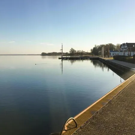 Liebevoll Eingerichtetes Lägenhet